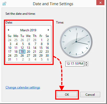 The Date and Time settings window in Windows 8.